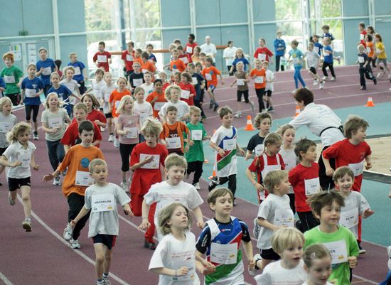 Kinderleichtathletik Teamwettbewerb am 30. März in der Leichtathletikhalle in Kalbach